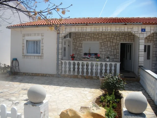 Apartma Alma