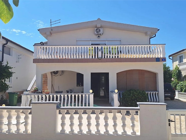 Apartma Elvira
